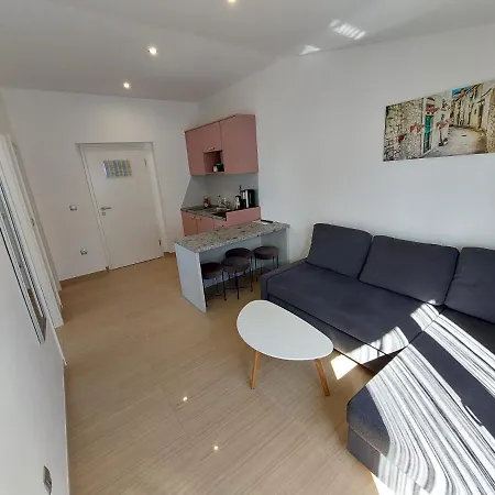 Apartmani Tropical Vodice Exterior photo